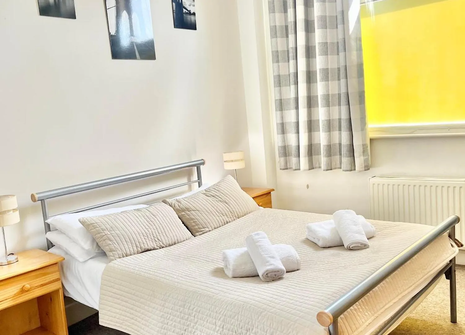 Ambrose Apartments Cheltenham